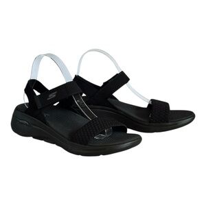 Skechers Comfort Sandals Size 11 NWOT Black Archfit Foam Sporty Hiking Walking